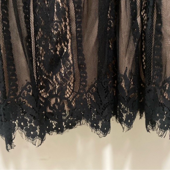 Adelyn Rae Dress - Picture 2 of 8